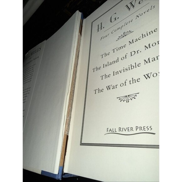 H. G. Wells Four Complete Novels 1994 Hardcover Dust Jacket DETACHED SPINE - Picture 3 of 16